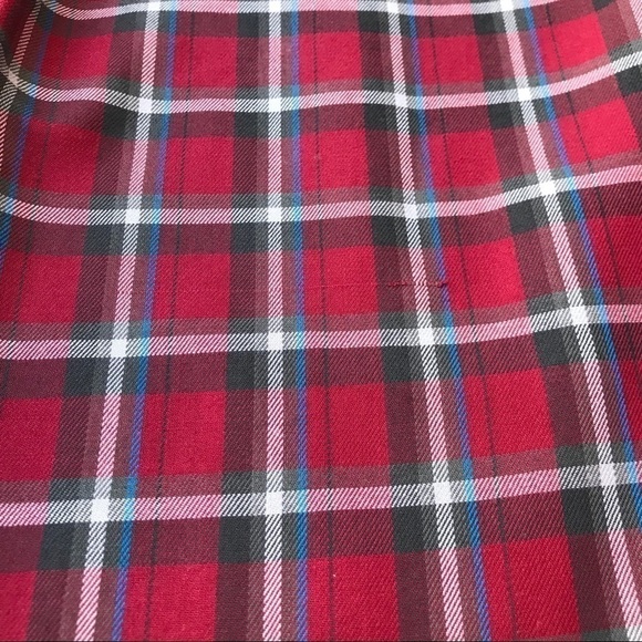 Van Heusen Red Plaid Button Down Pocket Shirt M - Picture 7 of 7